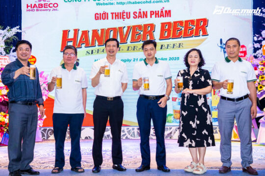 Đức Minh đồng hành cùng sự kiện ra mắt bia tươi Hanover